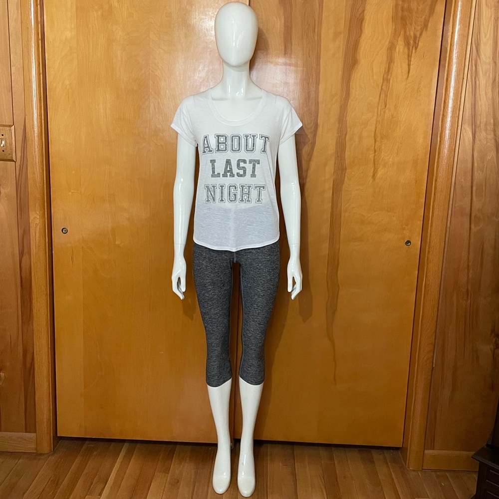Victoria’s Secret Shirt Size XS & Pink Ultimate Yoga Capris Size Small
